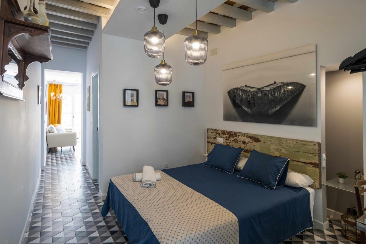 Casa Portus Gaditanus S Xviii Patio Andaluz Apartment